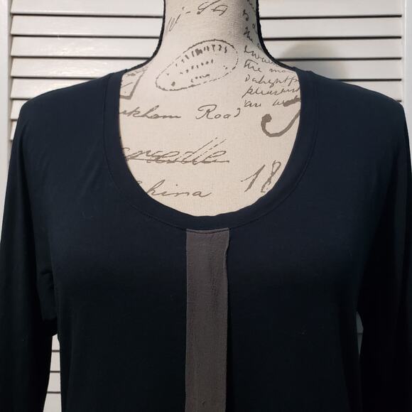 Theory Lightweight Scoop Neck Top Women's Small Black Semi-Sheer Long Sleeve - Picture 2 of 7